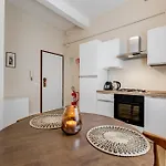 Urbana 24
